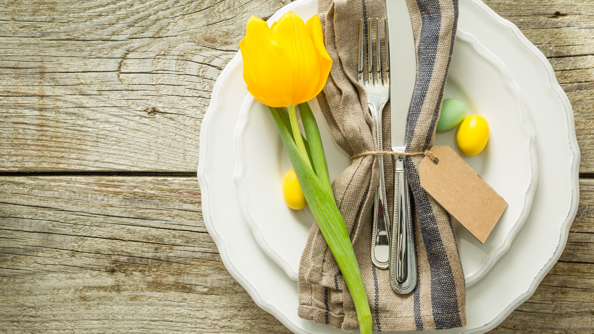 Spring and summer garden party catering Naples FL by Creative Catering Naples featuring luxury outdoor buffet, seasonal dishes, floral décor, and elegant family-friendly celebrations in Naples Florida.