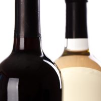 photo shot of wine bottle